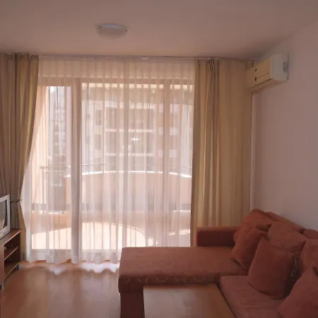 Apartment Касандра Г-12 *